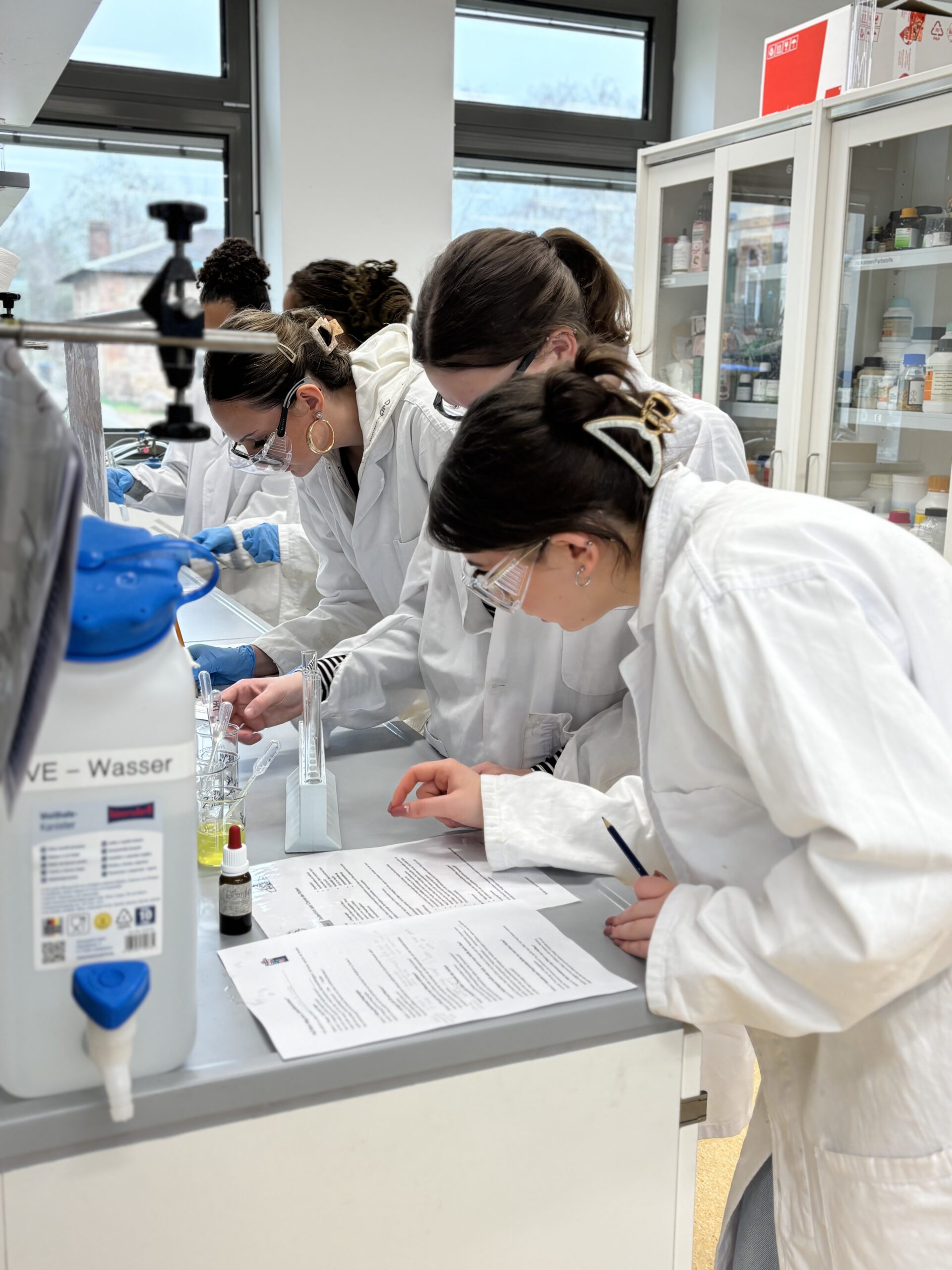 Laborführerschein am SFTZ: Praxisnahes Arbeiten für die Klasse 11.1